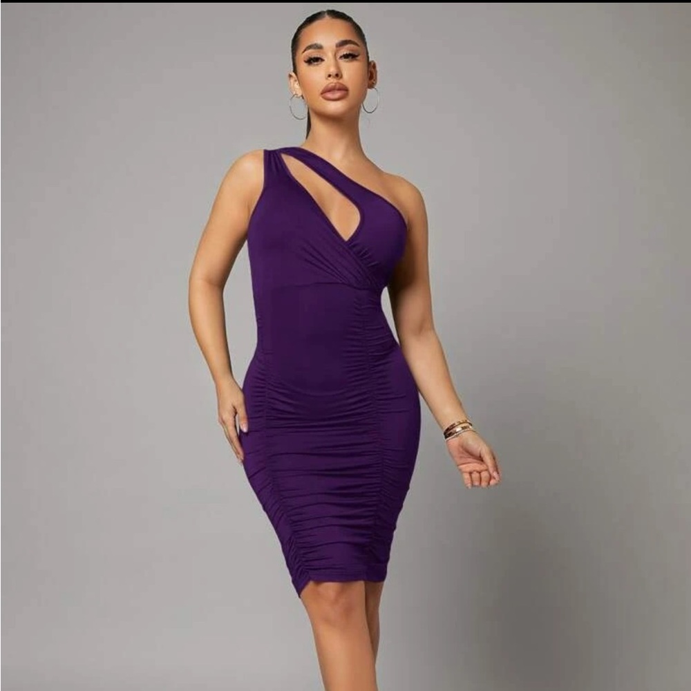 SHEIN Cut Out One Shoulder Ruched Bodycon Dress